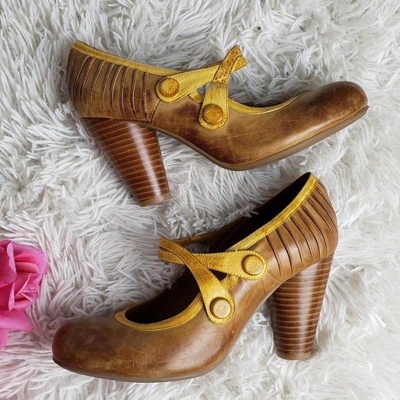 Miz Mooz Shoes - Miz Mooz Wood Vintage Leather Heels